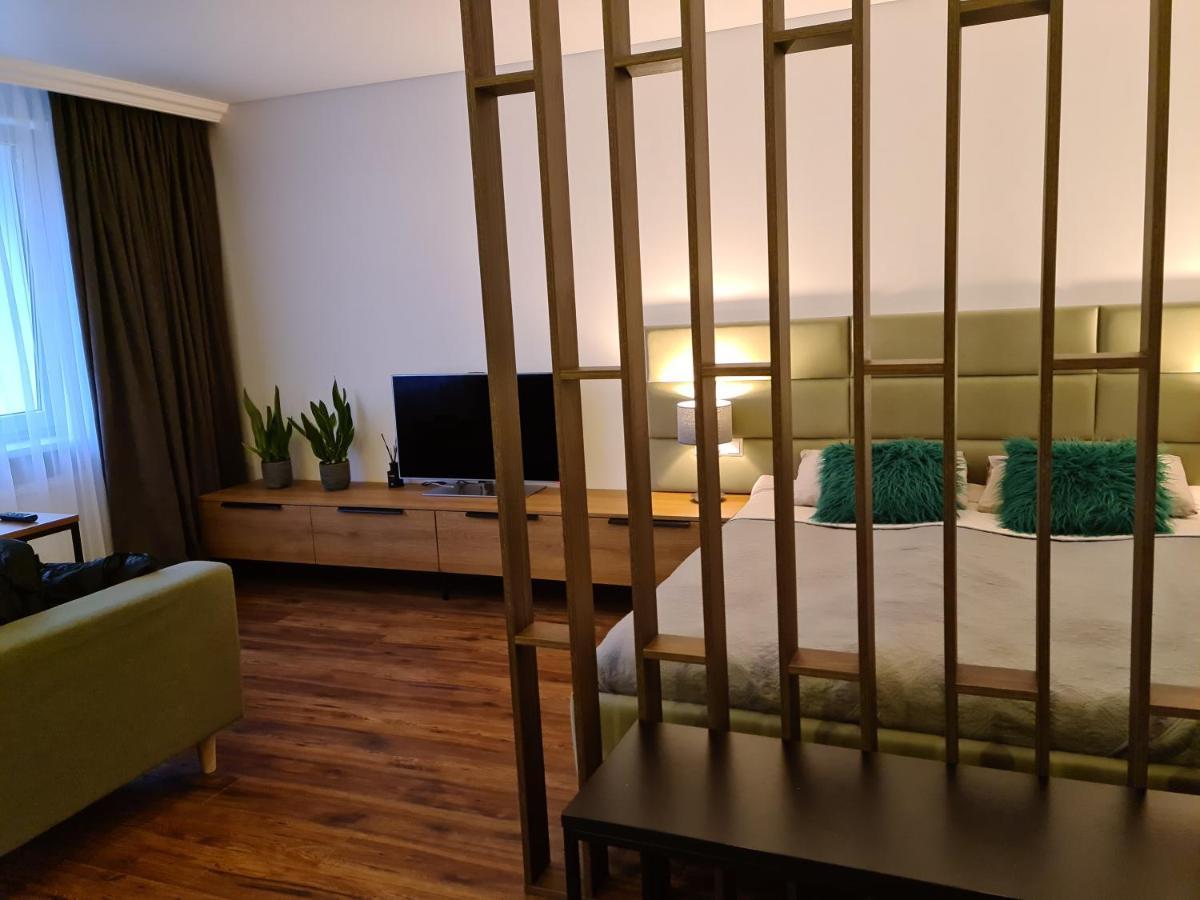 Mona Apartamentai Telsiai Luaran gambar